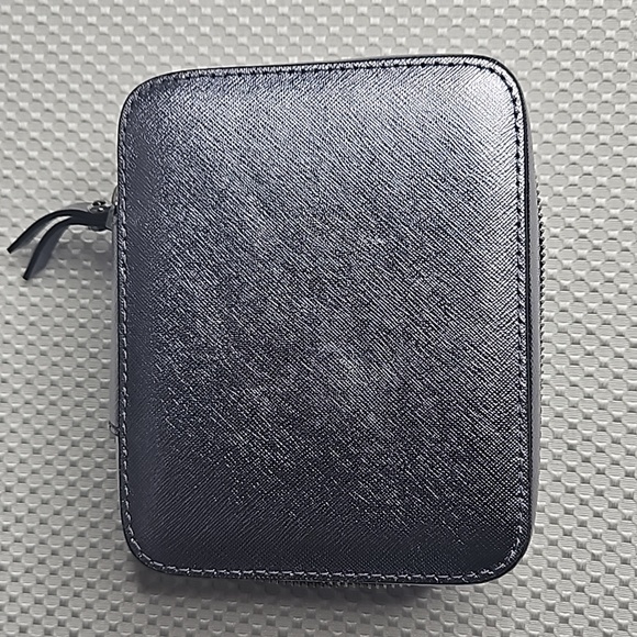 Henri Bendel Rare West 57th Travel Jewelry case in Iridescent lavander silver - Picture 6 of 8